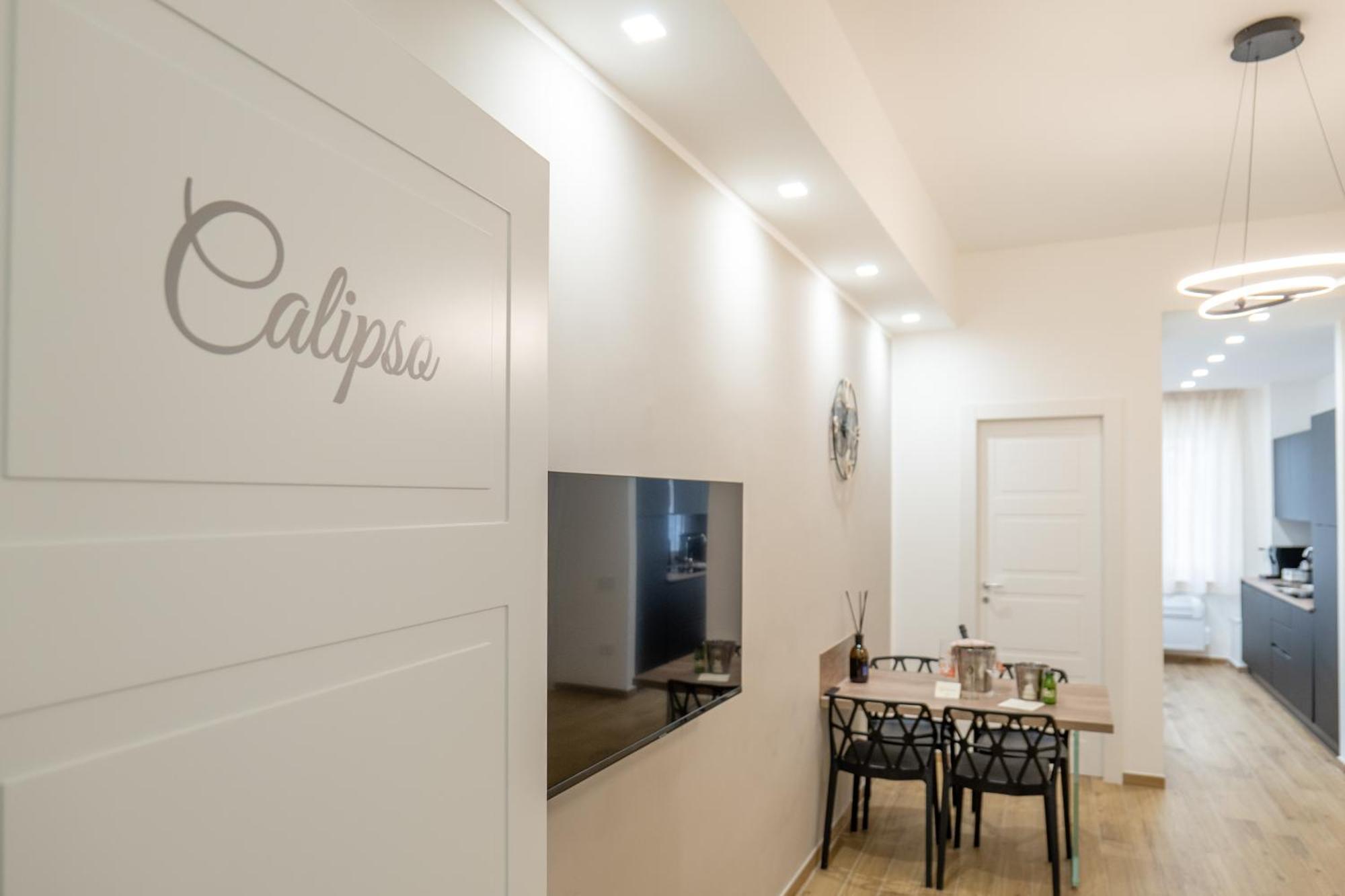 Three Moons Boutique House/Calypso Apartment Salerno Exterior photo